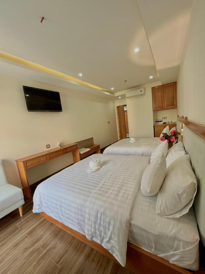 דואונג דונג Sk Boutique Hotel מראה חיצוני תמונה